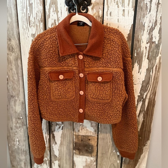 PacSun TanBrown Super Soft Lightweight Button Down Cropped Teddy jacket size XS - Picture 1 of 4